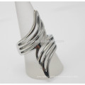 Hollow Wide Women Bandes de mariage Bijoux en acier inoxydable Angel Wing Finger Ring